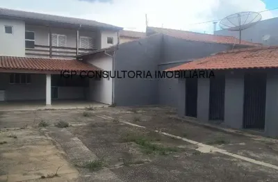 Imperdível casa à venda em Sorocaba-SP, Jardim Paraná: 4 quartos, 2 suítes, 2 salas, 5 vagas de garagem, 205,27m².