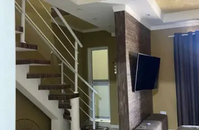 Casa para Venda em Guarulhos, Parque Mikail, 5 dormitórios, 1 suíte, 3 banheiros, 2 vagas