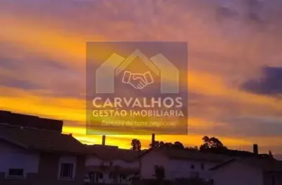 Sobrado para Venda em Guarulhos, Água Chata, 2 dormitórios, 1 suíte, 2 banheiros, 1 vaga