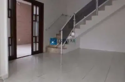 Excelente e ampla casa super versátil para locação comercial ou residencial na vila oliveira