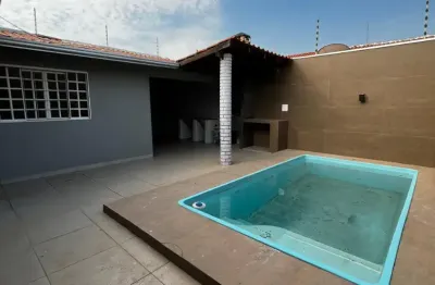 Oportunidade!!! casa no residencial nova canãa cuiabá com 2 dormitório com piscina e espaço de churrasqueira