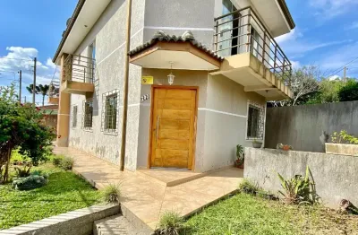 Sobrado amplo com 5 quartos e terraço em localização privilegiada