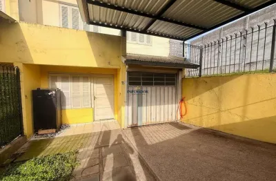 Casa com 2 quartos à venda na rua erivan curtolo, 30, cinqüentenário, caxias do sul por r$ 275.000