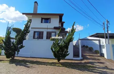 Casa com 4 quartos à venda na rua adair bolson, 555, cinqüentenário, caxias do sul por r$ 1.350.000