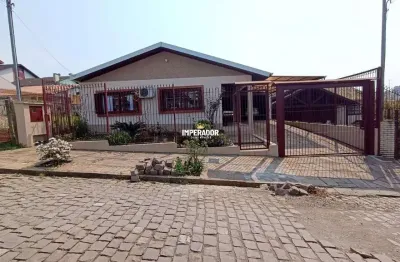 Casa com 3 quartos à venda na rua luiz gubert, 79, santa catarina, caxias do sul por r$ 850.000