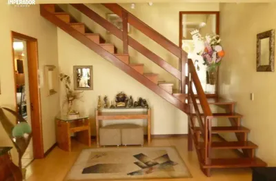 Casa com 4 quartos à venda na rua fortunato maschio, 100, santa catarina, caxias do sul por r$ 2.000.000