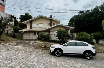 Casa com 3 quartos à venda na rua orestes baldisserotto, 2, colina sorriso, caxias do sul por r$ 1.150.000