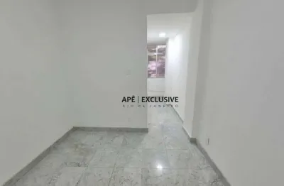 Apartamento com 2 dormitórios à venda, 70 m² por R$ 870.000,00 - Copacabana - Rio de Janeiro/RJ