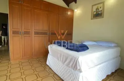 Casa com 5 quartos à venda no Centro, Garopaba 