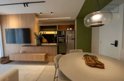 Excelente apartamento de 2 dormitórios sendo uma suíte próximo a praia brava