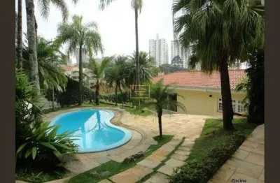 Sobrado com 3 suítes, 4 vagas e piscina no bairro do sumaré!