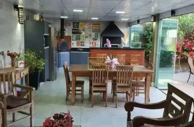Casa com 4 quartos à venda na Rua Jacatirão, 630, Chácara Monte Alegre, São Paulo