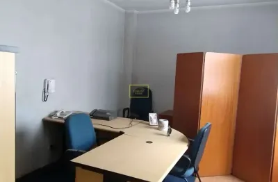 Casa comercial com 2 salas para alugar na Rua Clélia, 1965, Água Branca, São Paulo