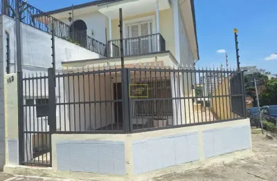 Casa comercial com 10 salas para alugar na Rua Gomes Freire, 182, Lapa, São Paulo