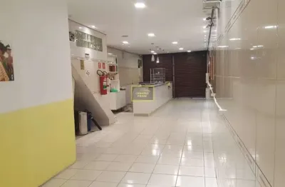 Casa comercial à venda na Rua Albertina de Souza, 202, Água Branca, São Paulo