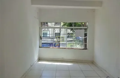 Casa comercial com 7 salas para alugar na Rua Turiassu, 541, Perdizes, São Paulo