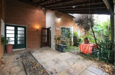 Casa com 3 quartos à venda na Rua Plínio de Morais, 174, Sumaré, São Paulo