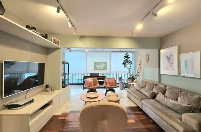 Apartamento com 3 quartos à venda na Avenida Macuco, 299, Indianópolis, São Paulo