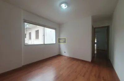 Apartamento com um dormitório e vaga para alugar na vila clementino