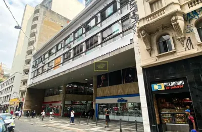 Ponto comercial para alugar na Rua Vinte e Quatro de Maio, 77, República, São Paulo
