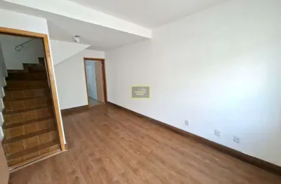 Casa com 2 quartos para alugar na Rua Capital Federal, 871, Sumaré, São Paulo