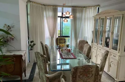 Apartamento com 230 metros de área útil, para venda , no Pacaembu