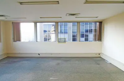 Conjunto comercial para venda no Centro Histórico de São Paulo