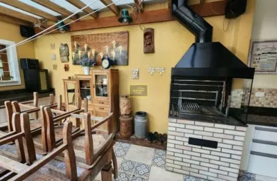 Casa com 3 quartos à venda na Rua José Augusto Penteado, 148, Sumaré, São Paulo