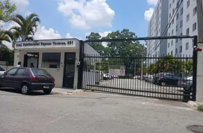 Apartamento com 2 quartos para alugar na Rua Joaquim Guimarães, 651, Butantã, São Paulo