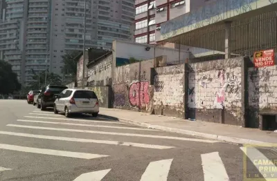 Terreno à venda na Rua Butantã, 260, Pinheiros, São Paulo