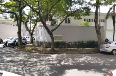 Casa comercial com 8 salas para alugar na Rua Ibiapinópolis, 55, Jardim Paulistano, São Paulo