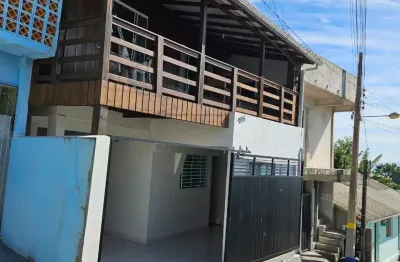 Casa com 3 quartos à venda na Rua São Pedro, 183, Canto dos Ganchos, Governador Celso Ramos