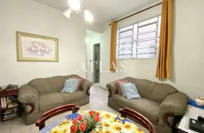 Apartamento com 2 quartos à venda na Rua Raimundo Correa, 720, Jardim Amália, Volta Redonda