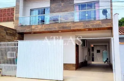 Casa com 3 quartos à venda na Avenida Um, 5, Casa de Pedra, Volta Redonda