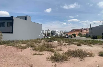 Terreno à venda na Rua A, 84, Jardim Belvedere, Volta Redonda