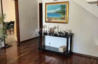 Casa com 5 quartos à venda na Rua Primo Granato, 587, Jardim Amália, Volta Redonda