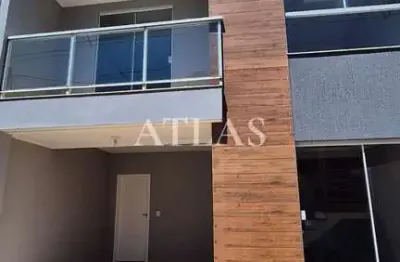 Casa com 3 quartos à venda na Rua Dois, 139, Jardim Suíça, Volta Redonda