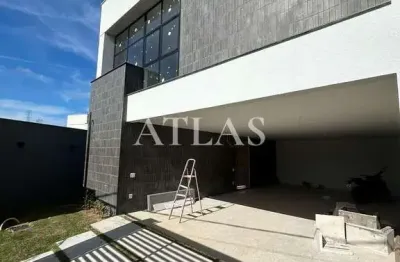 Casa com 3 quartos à venda na Rua Samuel de Paula Reis, 19, Jardim Belvedere, Volta Redonda