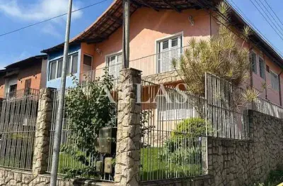 Casa duplex para venda ou locação, 4 quartos, 300m2- vila santa cecília, volta redonda/rj