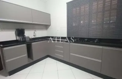 Casa com 2 quartos à venda na Rua Santa Terezinha, 10, Paraíso, Resende