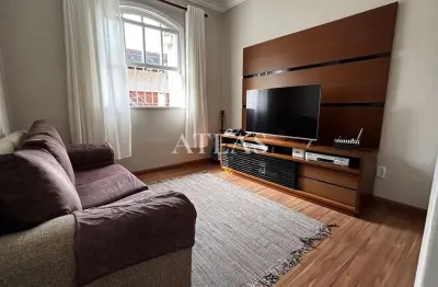 Casa com 3 quartos à venda na Rua Mário Ferreira Neto, 180, Jardim Amália, Volta Redonda