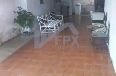 Casa para venda em itanhaém, jardim corumbá, 3 dormitórios, 1 suíte, 1 banheiro, 8 vagas