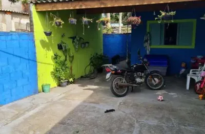 Casa para Venda em Itanhaém, Jardim Umuarama, 1 dormitório, 1 banheiro, 2 vagas