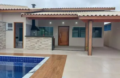Casa para Venda em Peruíbe, Estância São José, 3 dormitórios, 2 suítes, 1 banheiro, 4 vagas
