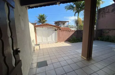 Casa para Venda em Itanhaém, Savoy, 4 dormitórios, 1 suíte, 2 banheiros, 2 vagas