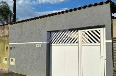 Casa para venda em itanhaém, jardim magalhães, 2 dormitórios, 1 suíte, 2 banheiros, 3 vagas