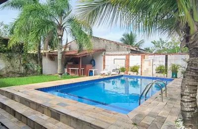 Casa para Venda em Itanhaém, Bopiranga, 3 dormitórios, 2 suítes, 1 banheiro, 5 vagas