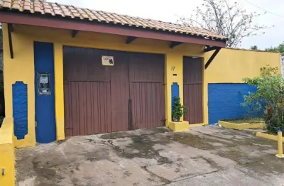 Casa para Venda em Itanhaém, Estância Santa Cruz, 3 dormitórios, 1 suíte, 1 banheiro, 4 vagas