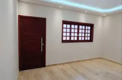 Casa em nova descoberta sf55 casa de 3 quartos sendo 1 suite, garagem para 2 carros