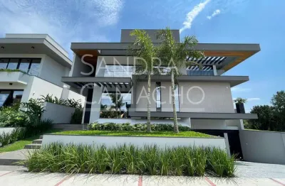 Casa com 6 quartos à venda em jurerê internacional, florianópolis , 982 m2 por r$ 13.800.000